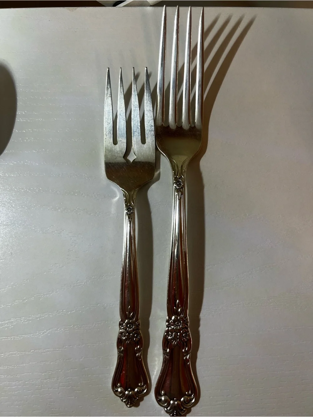 Stainless Set of Silverware (2 sets of spoons, 2 sets of forks, 1 set of knifes)